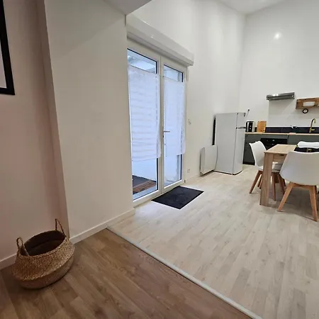 Maison A Centre Et 5 Min A Pied * Руайян