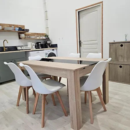 Maison A Centre Et 5 Min A Pied *